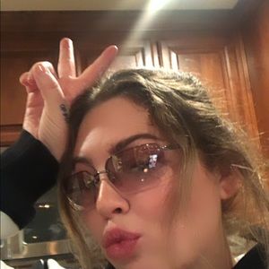 Meet your Posher, Parker